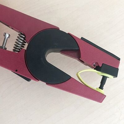 0.5 Uniwersalne szczypce do zakładania kolczyków dla zwierząt gospodarskich używane dla bydła, cieląt, świń, kóz, owiec, jagniąt i innych zwierząt gospodarskich